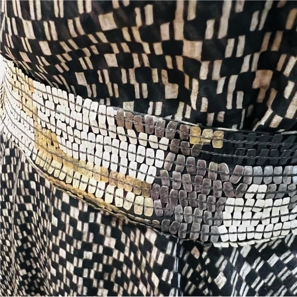 Burning torch nwot no visible signs of wear - Picture 5 of 8